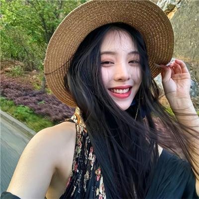 火车上的女孩2021